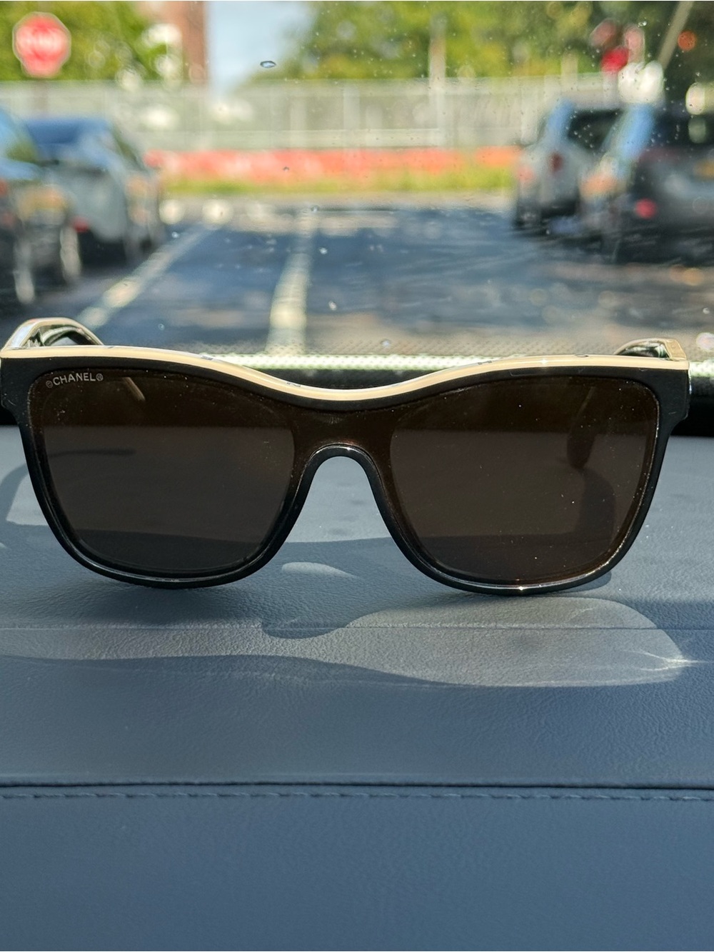 CHANEL CH5418 C534/3 BUTTERFLY SUNGLASSES
